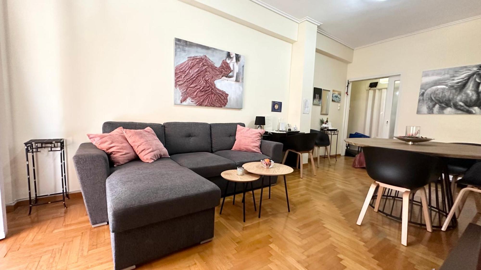 Harokopio Apartment In Atenas Exterior foto